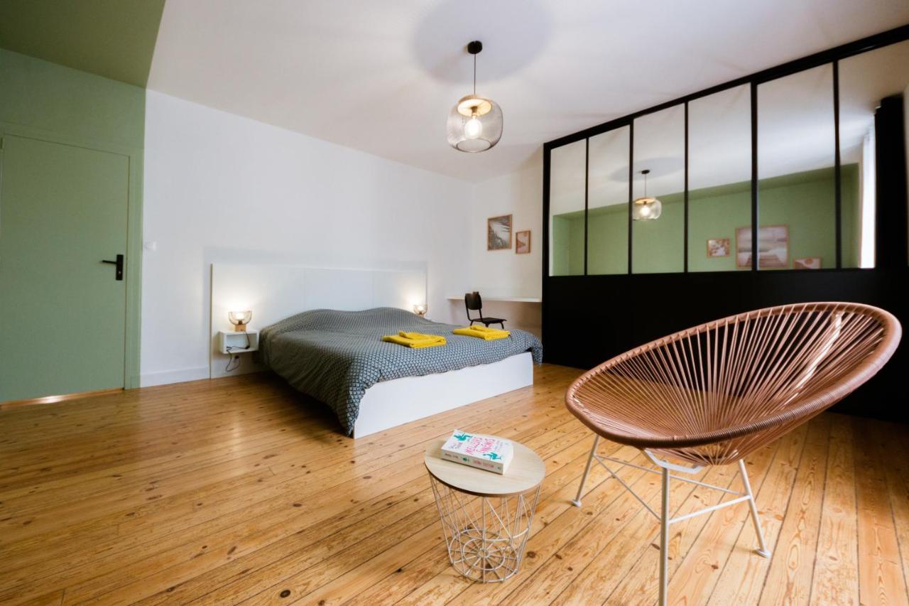 Le Logis A Mimine Villa Montrevault ภายนอก รูปภาพ